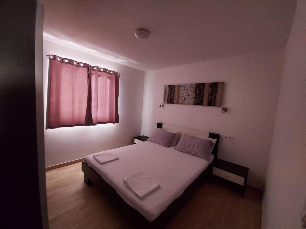Frane Apartment ザヴァラティサ エクステリア 写真